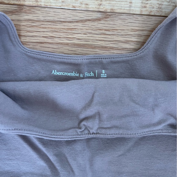 Abercrombie Super Cropped Tank Top - Picture 2 of 3